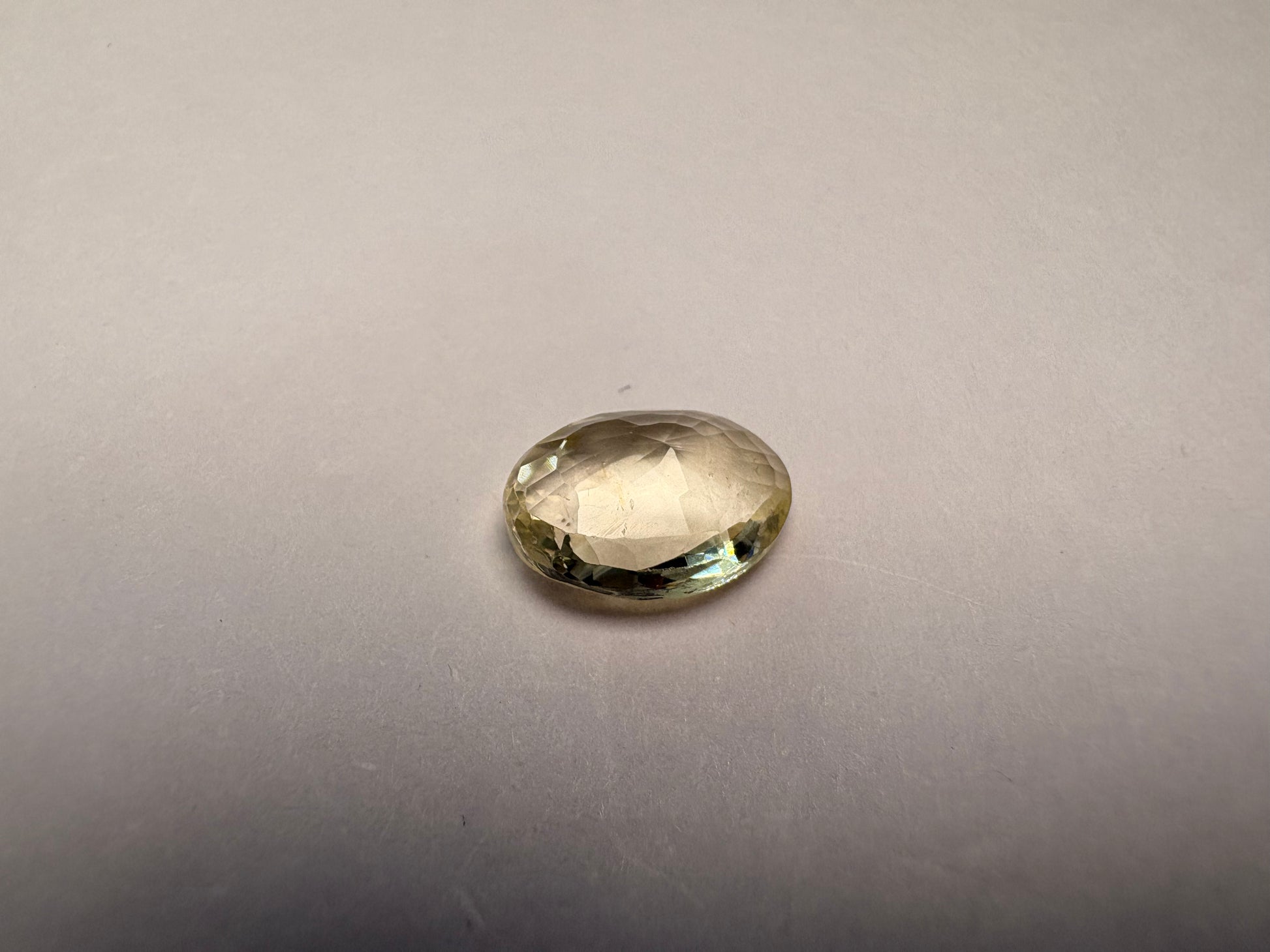 Yellow Sapphire 3.07 carat YSR-175 alternate face-up view