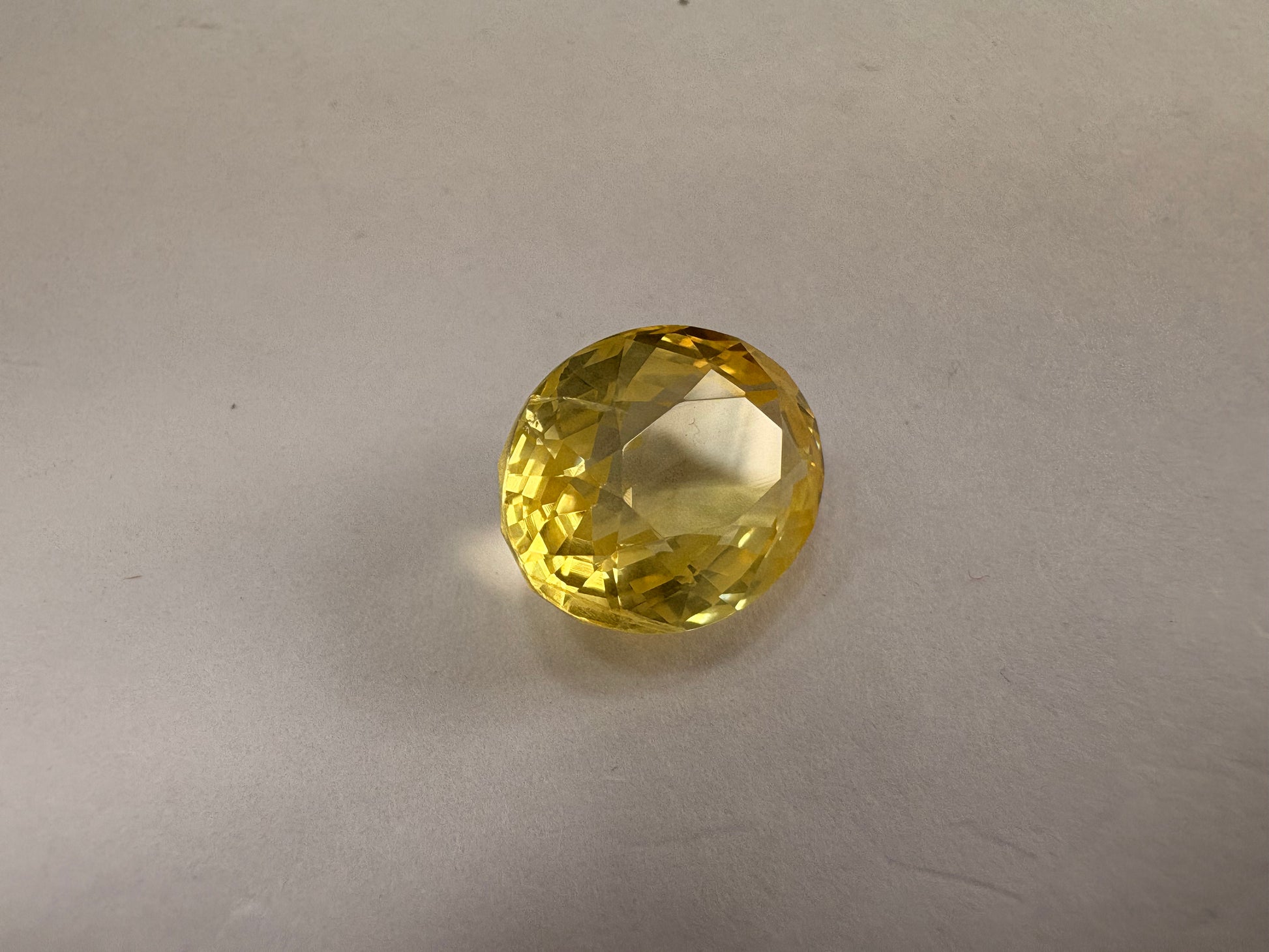 Yellow Sapphire 7.02 carat YSR-181 close view