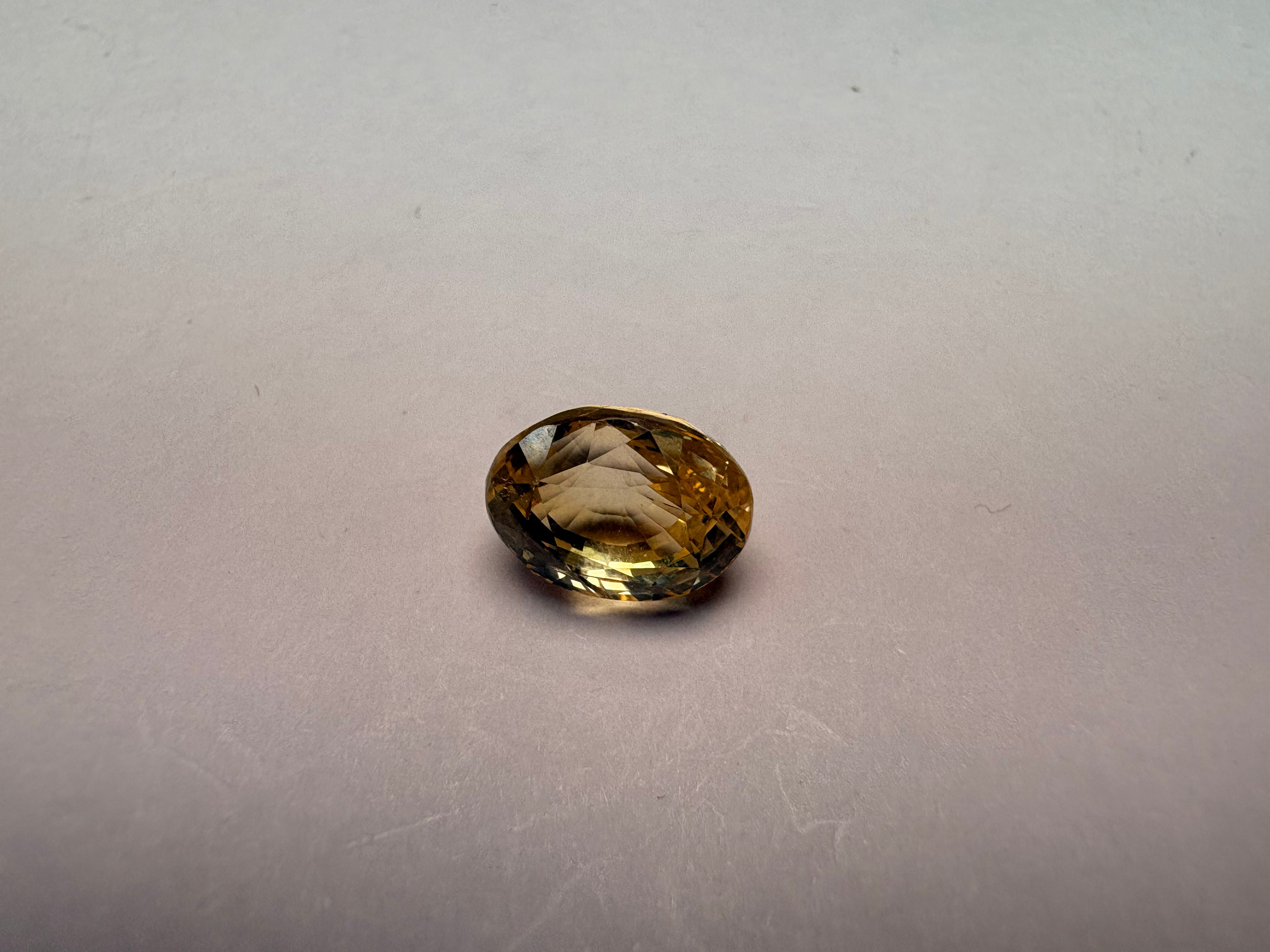 Yellow Sapphire 5.07 carat YSR-187 alternate face-up view