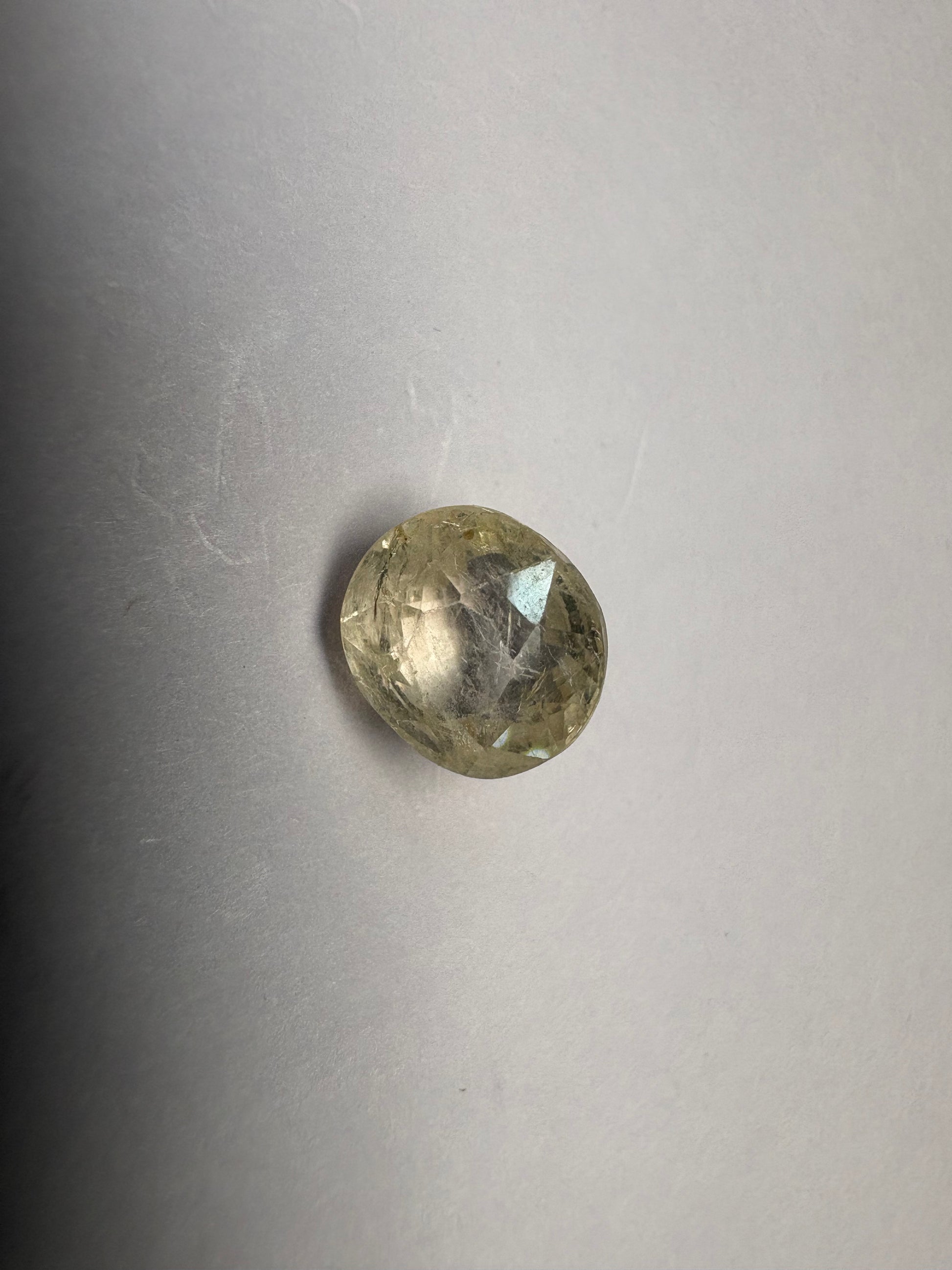 Yellow Sapphire 3.09 carat YSR-191 angled view