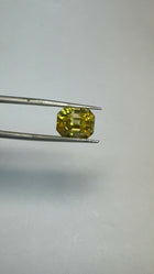 Yellow Sapphire – 5.05 Carat – Sri Lanka