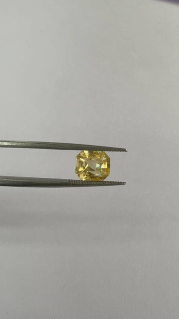 Yellow Sapphire 3.06 carat YSR-20 front view