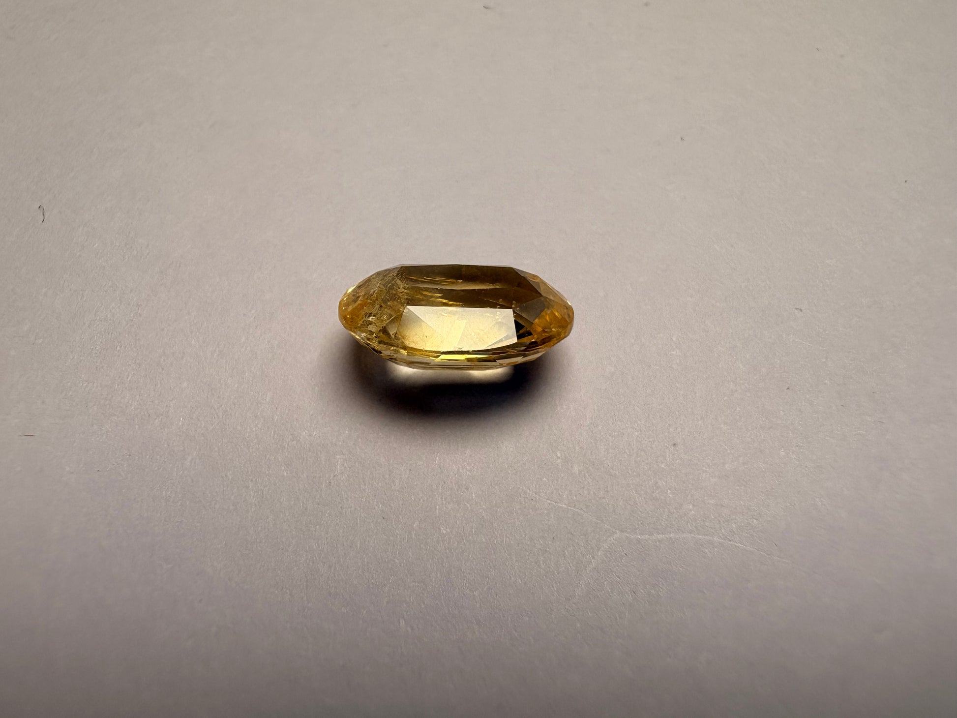 Yellow Sapphire 3.35 carat YSR-214 reverse view