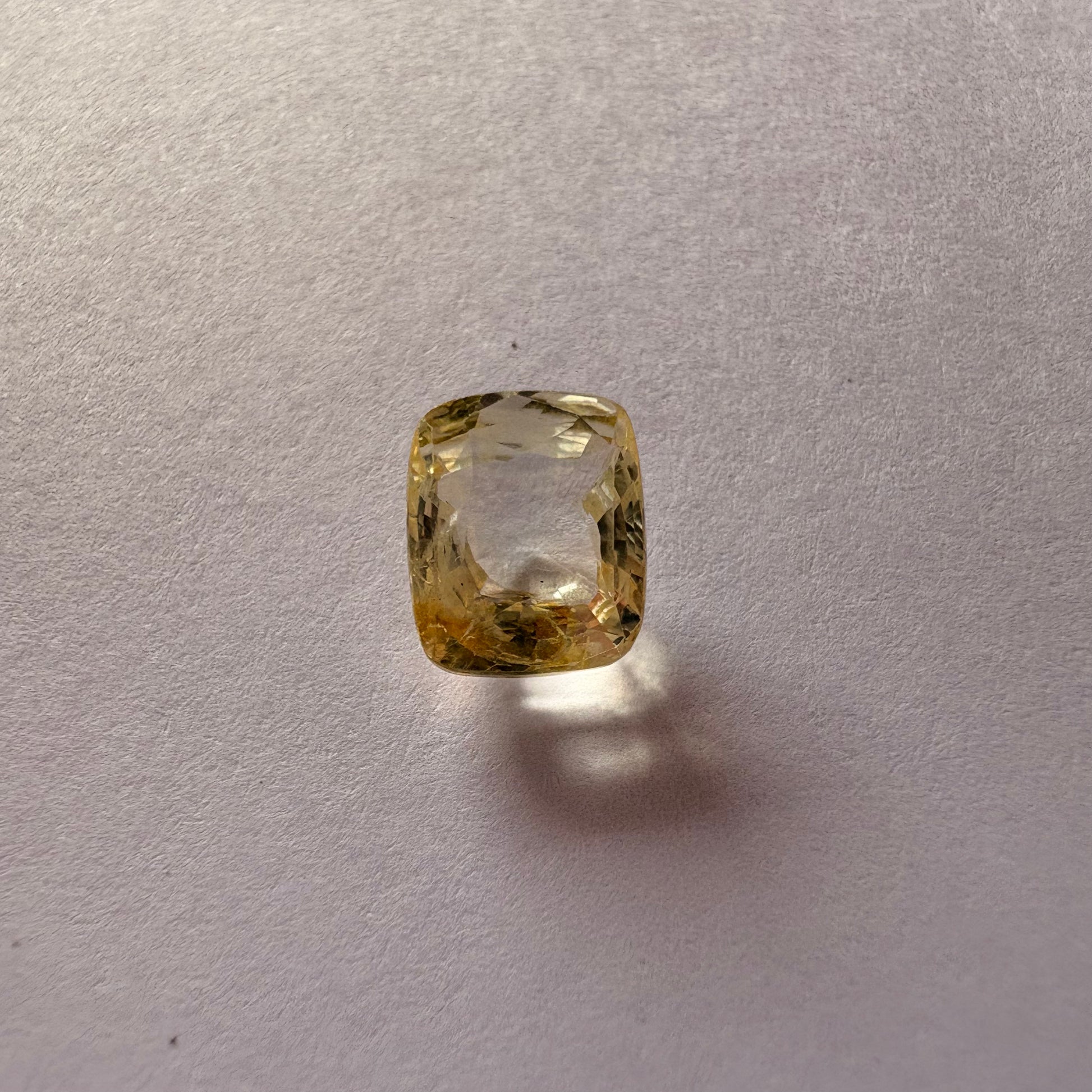 Yellow Sapphire 3.05 carat YSR-230 angled view