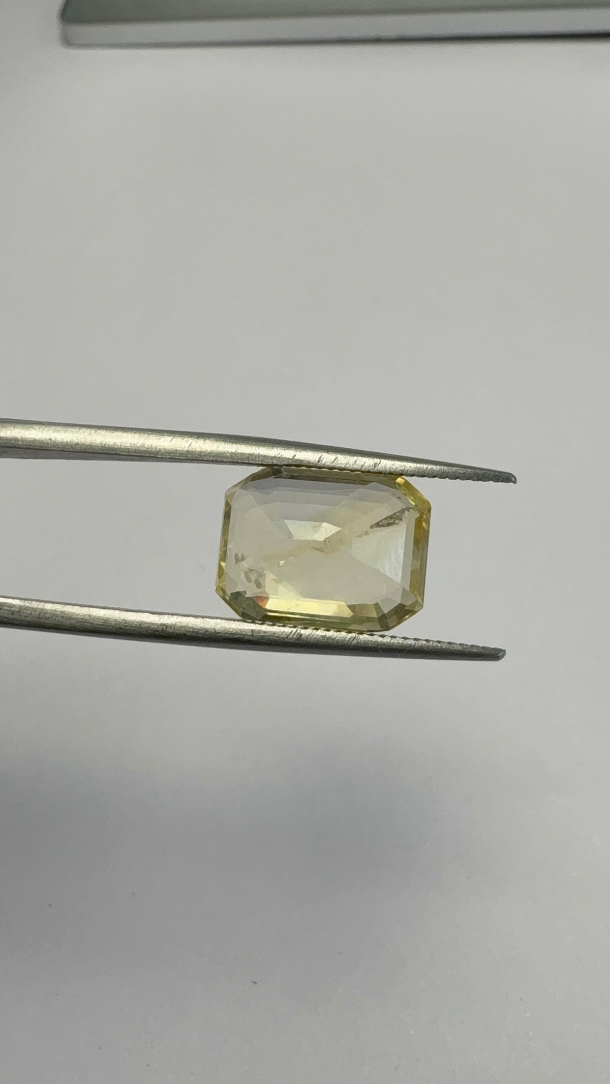 Yellow Sapphire 5.63 carat YSR-244 angled view