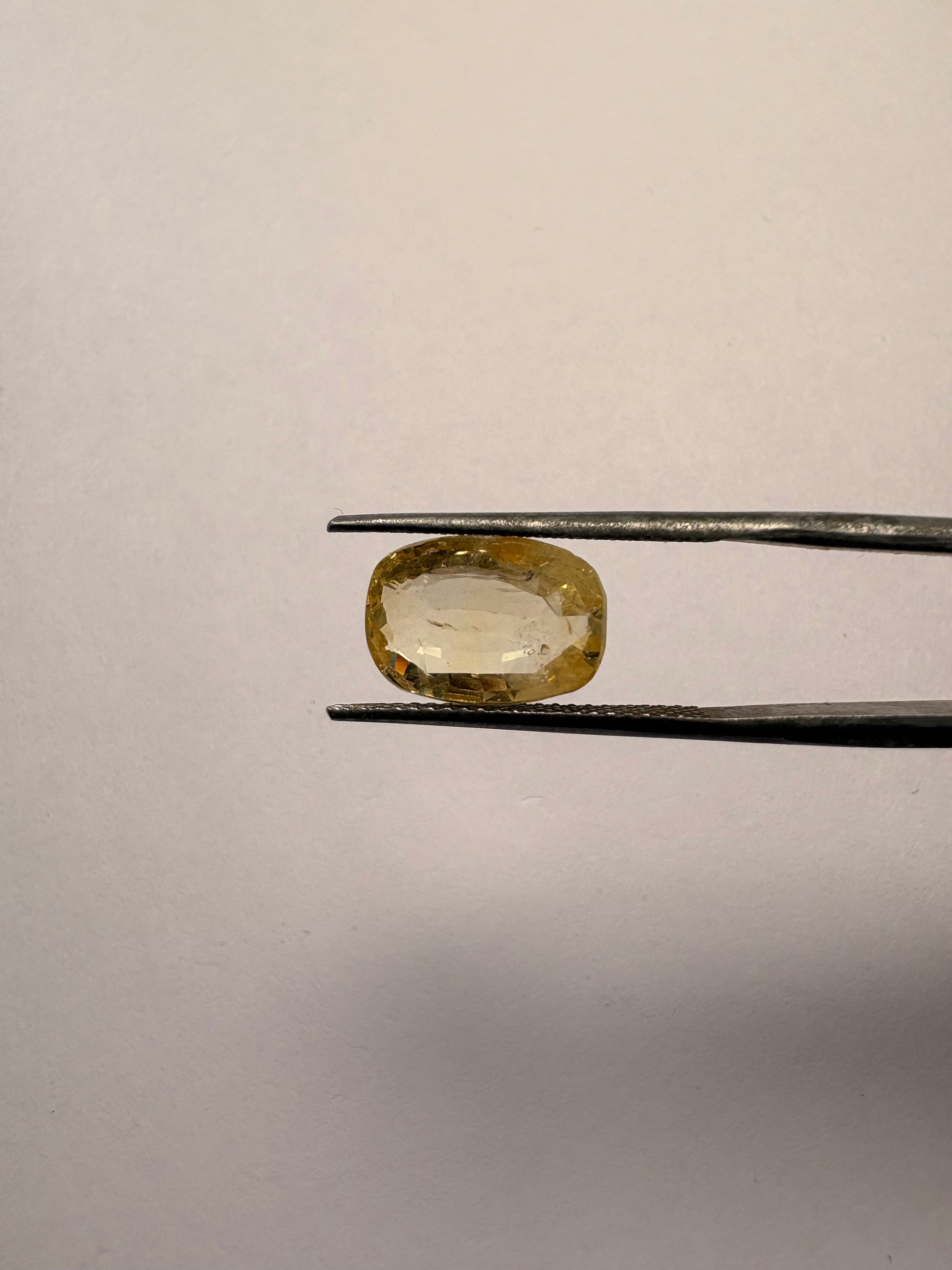 Yellow Sapphire 5.06 carat YSR-249 front view