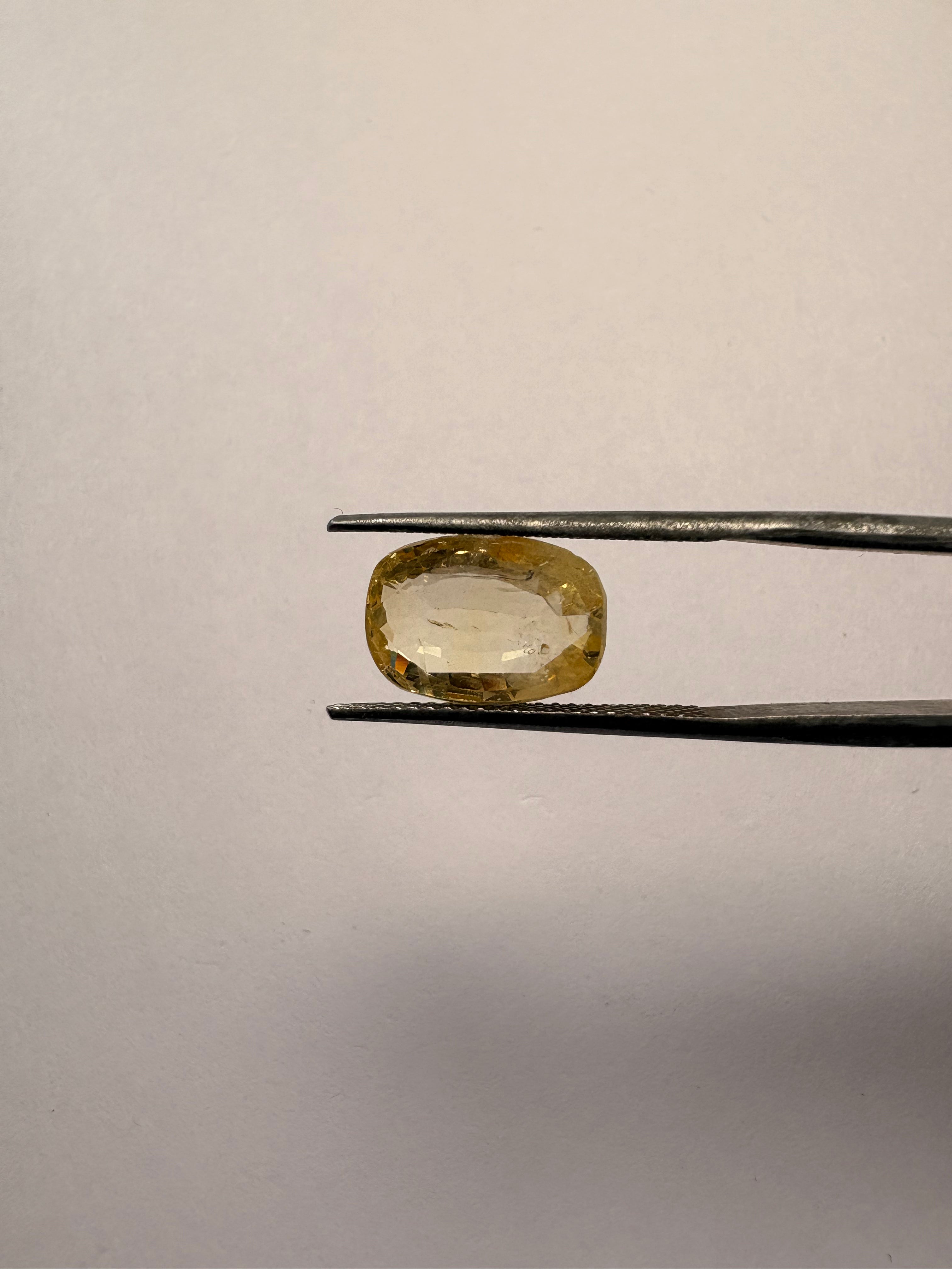 Yellow Sapphire 5.06 carat YSR-249 front view