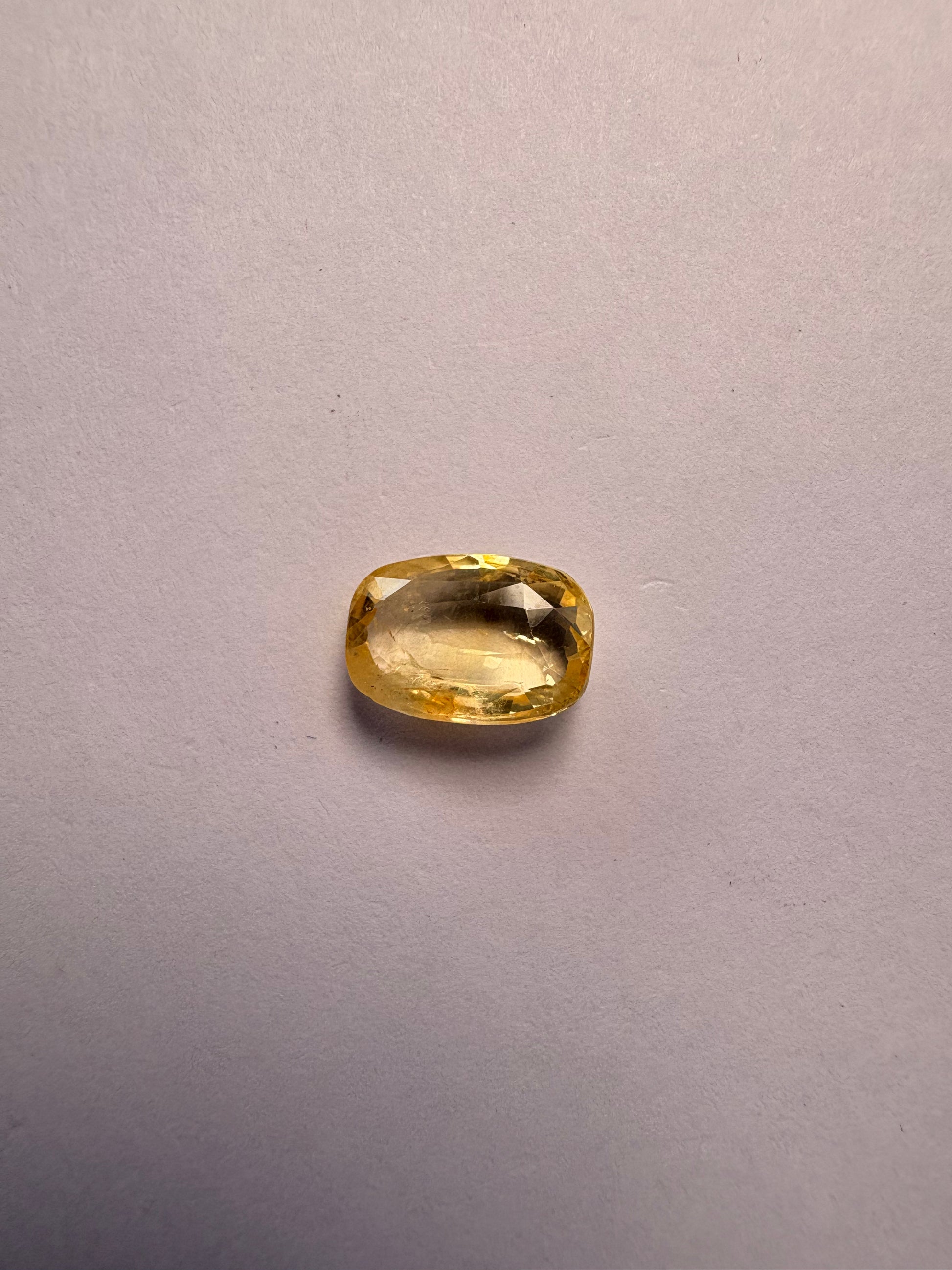 Yellow Sapphire 5.06 carat YSR-249 alternate face-up view