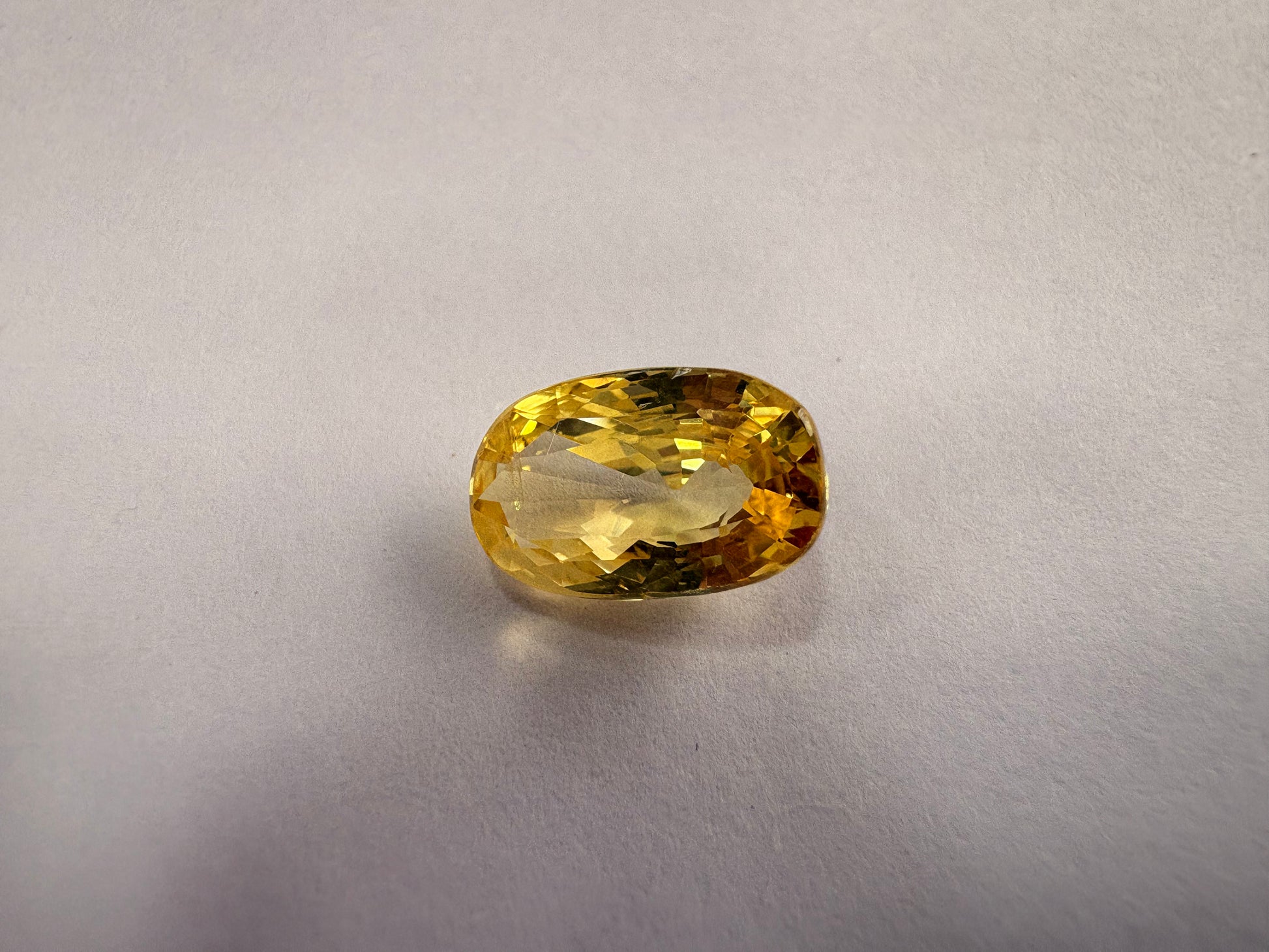 Yellow Sapphire 4.05 carat YSR-255 angled view