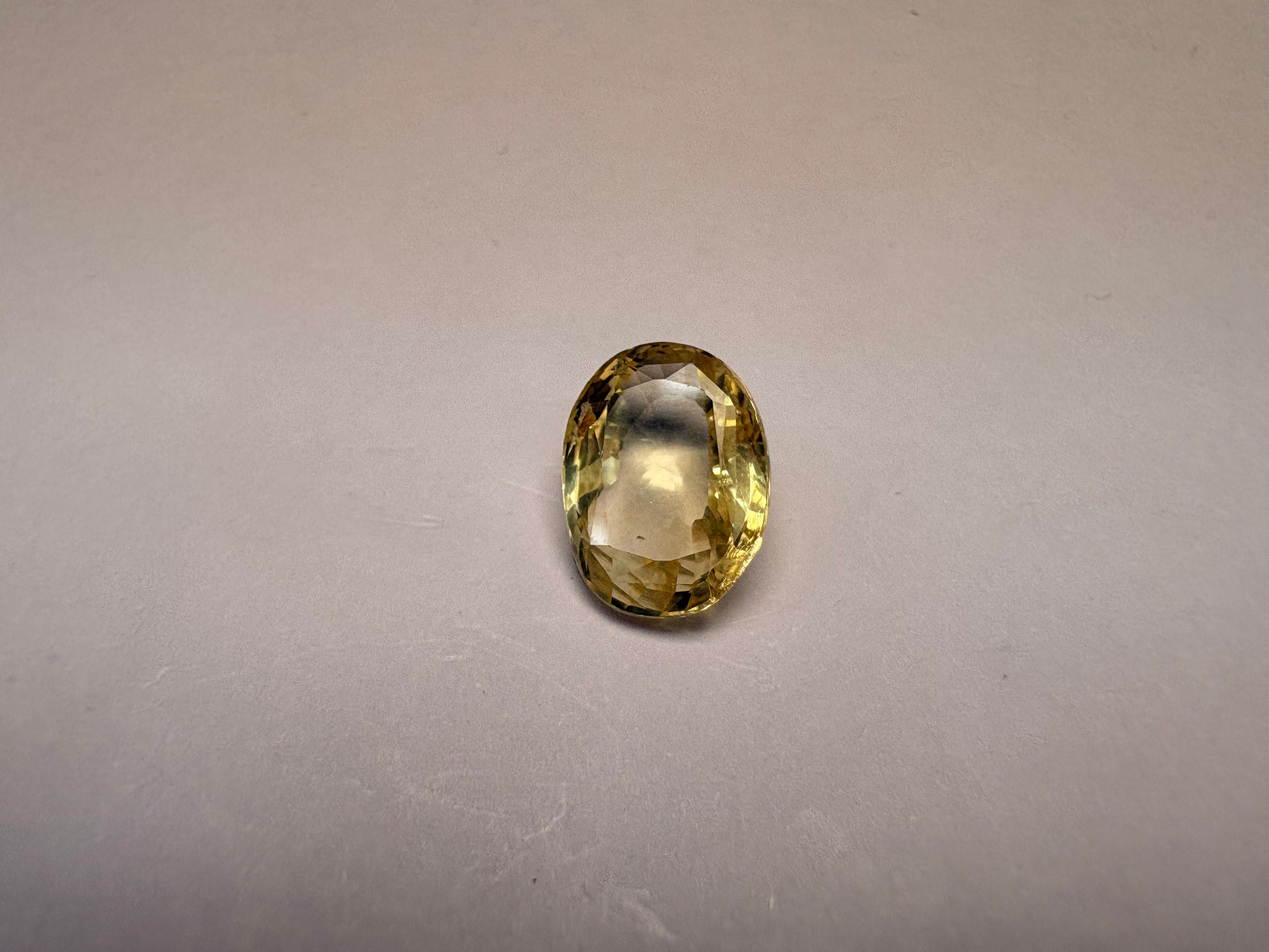 Yellow Sapphire 5.53 carat YSR-256 alternate face-up view