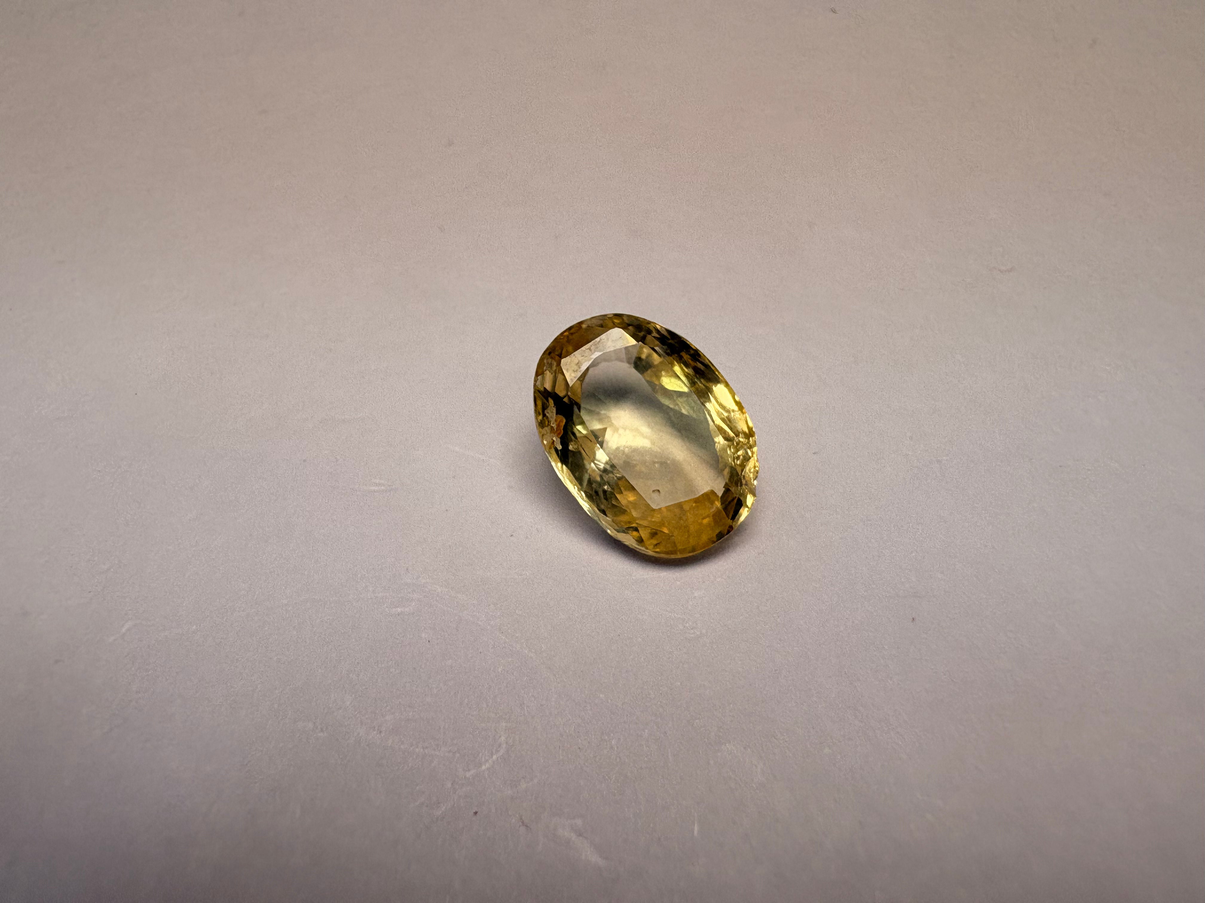 Yellow Sapphire 5.53 carat YSR-256 angled view