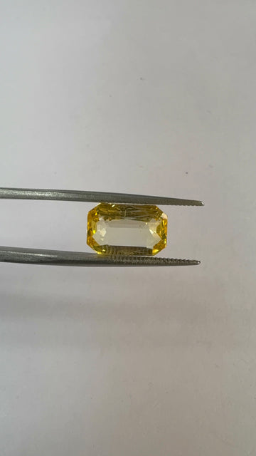 Yellow Sapphire 6.00 carat YSR-265 front view