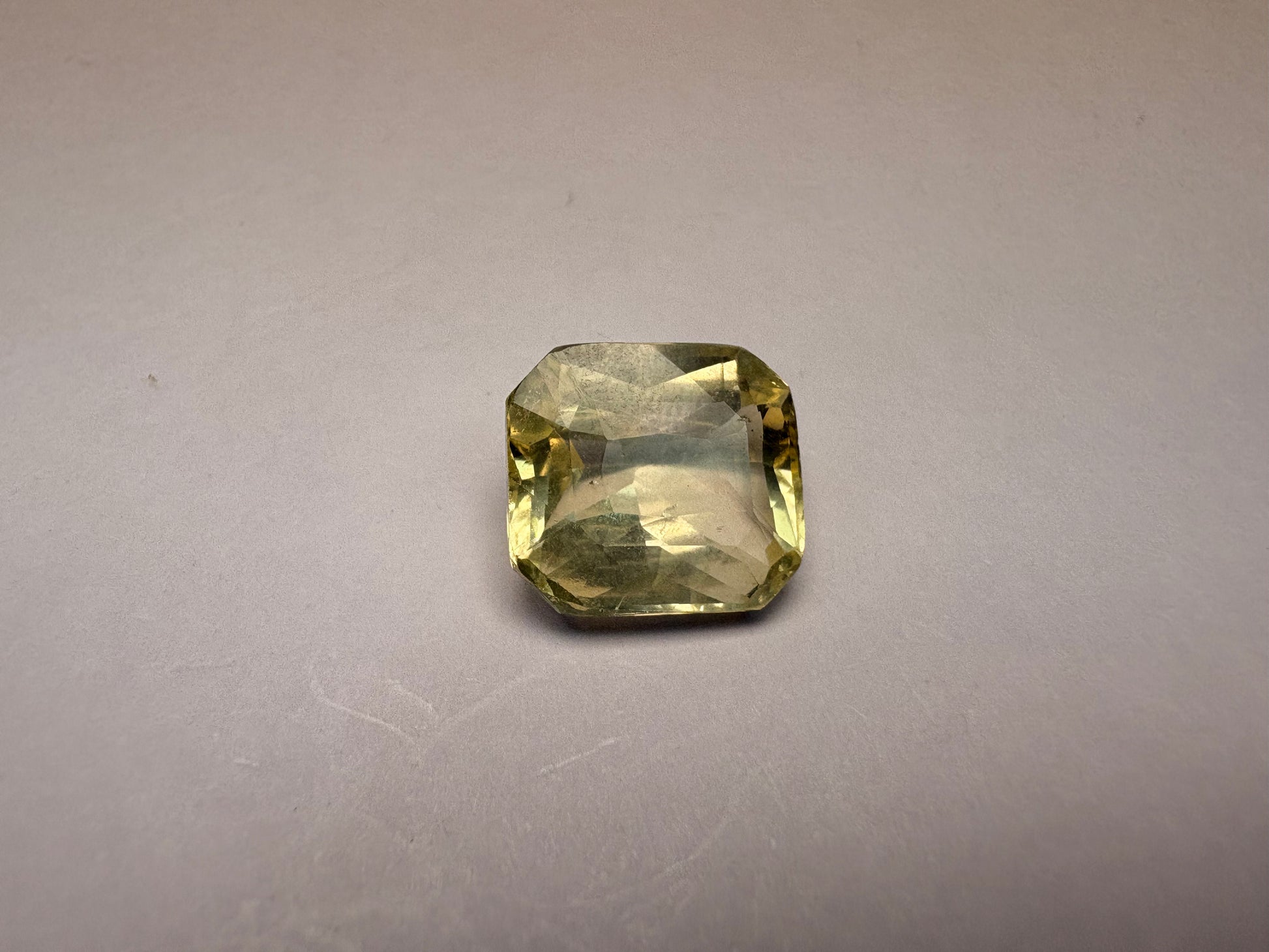 Yellow Sapphire 8.54 carat YSR-279 reverse view