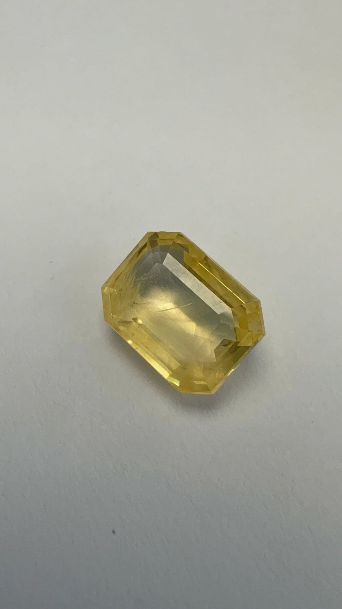 Yellow Sapphire 5.17 carat YSR-45 front view