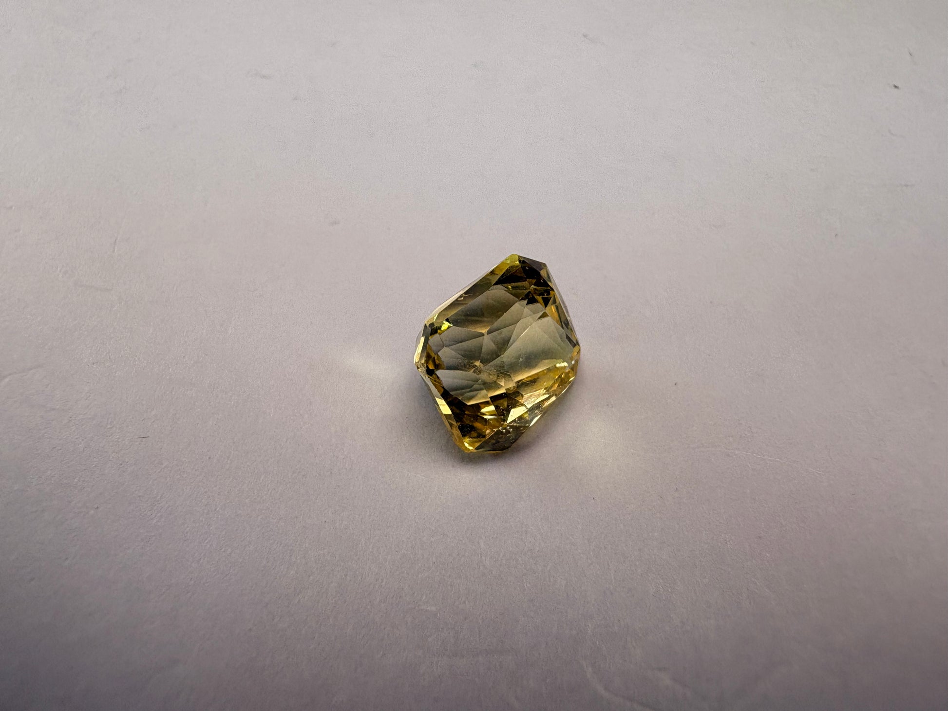 Yellow Sapphire 5.64 carat YSR-48 angled view