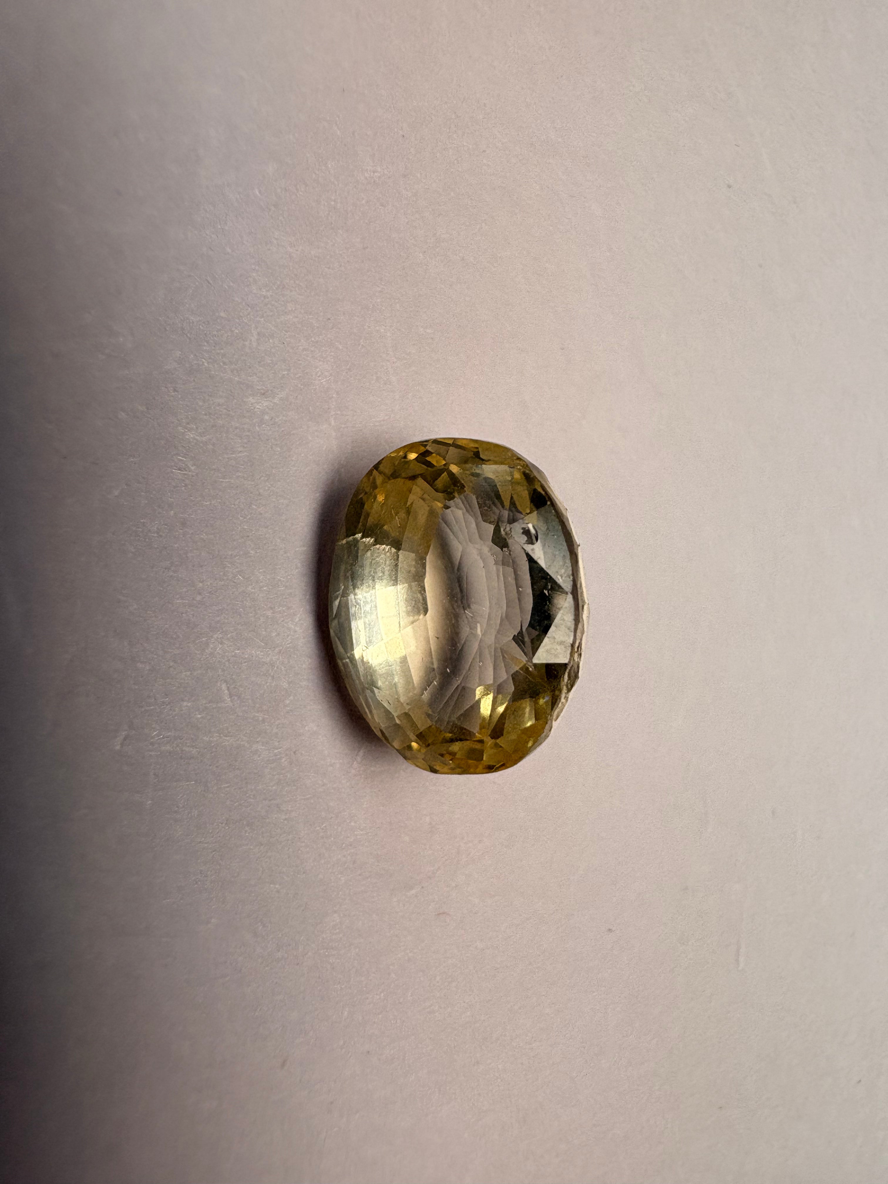 Yellow Sapphire 5.58 carat YSR-50 angled view
