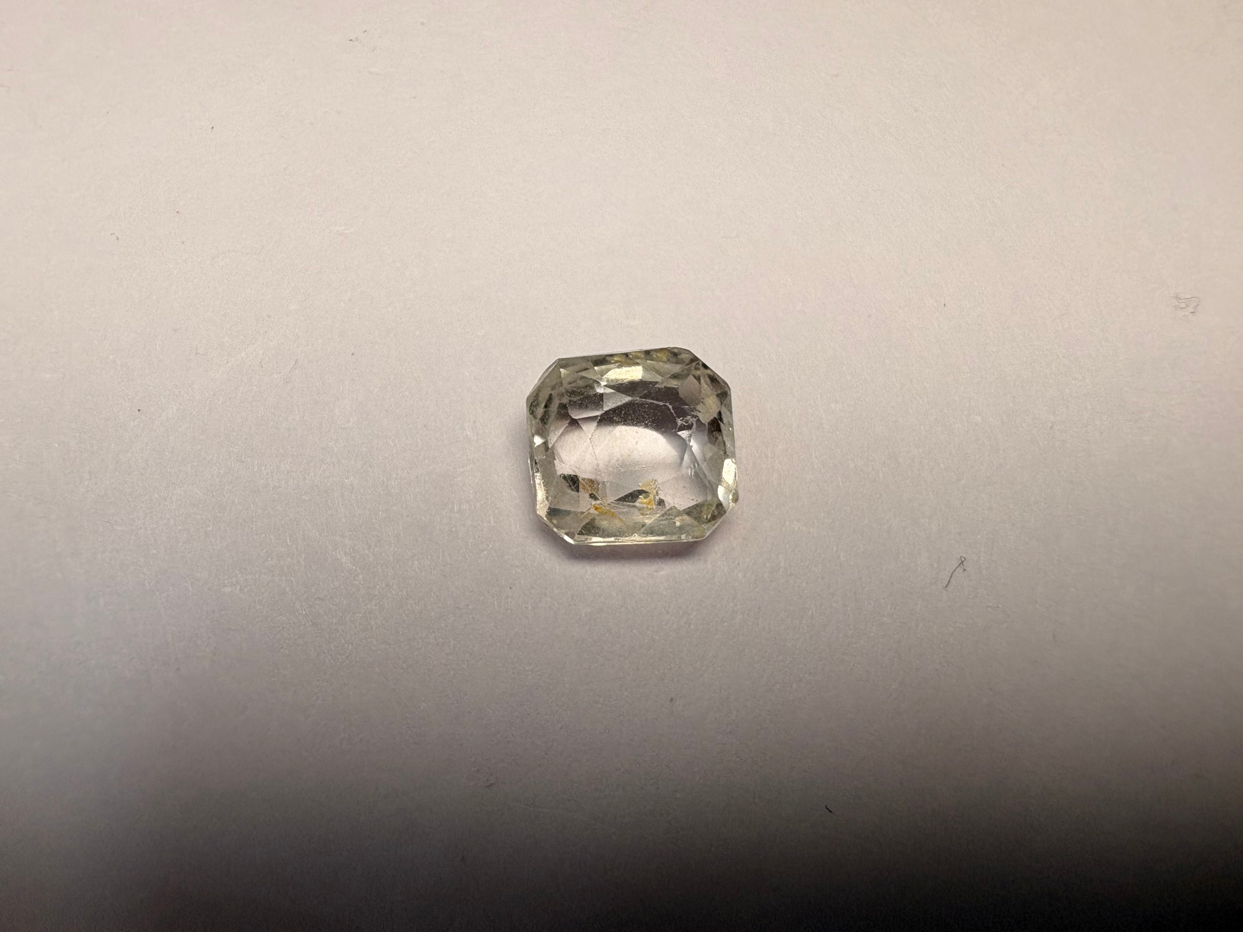 Yellow Sapphire 2.46 carat YSR-69 angled view