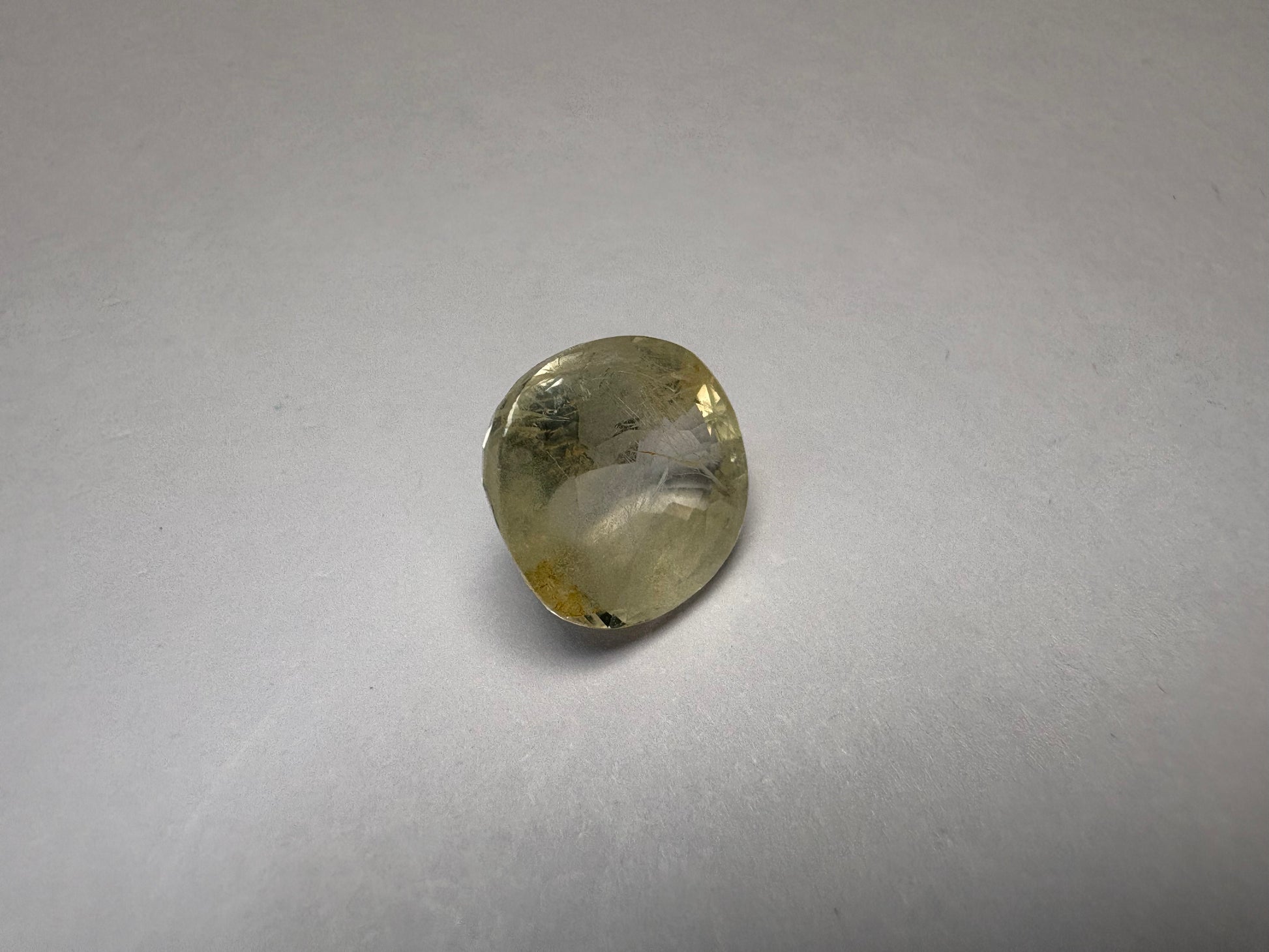 Yellow Sapphire 7.33 carat YSR-74 alternate face-up view
