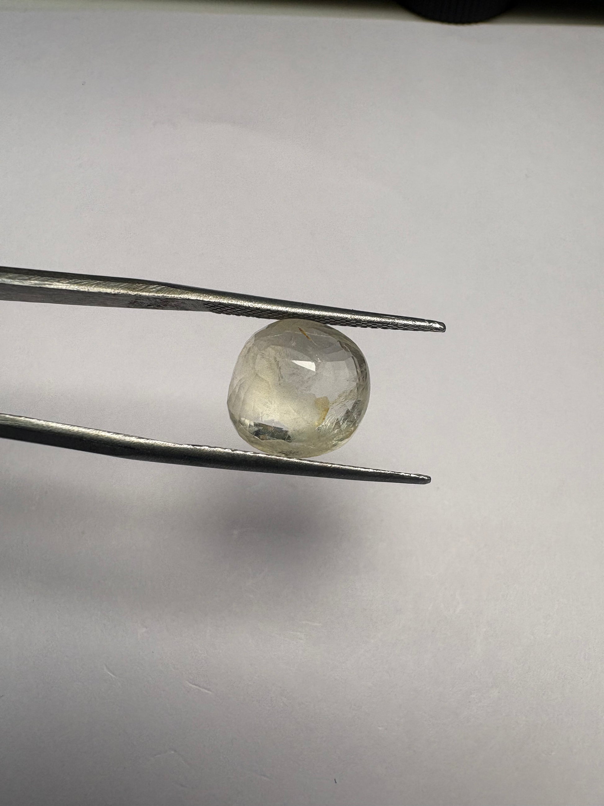 Yellow Sapphire 7.33 carat YSR-74 reverse view