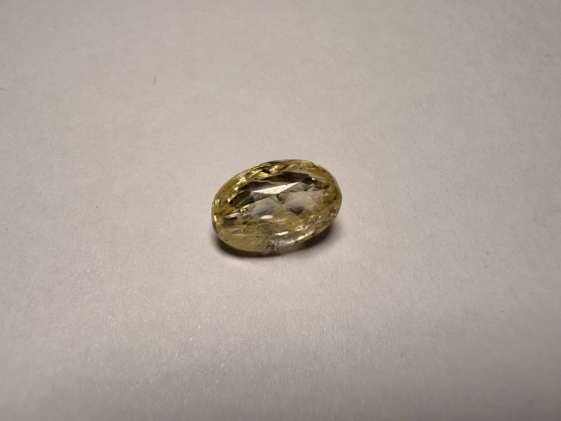 Yellow Sapphire 5.48 carat YSR-75 front view