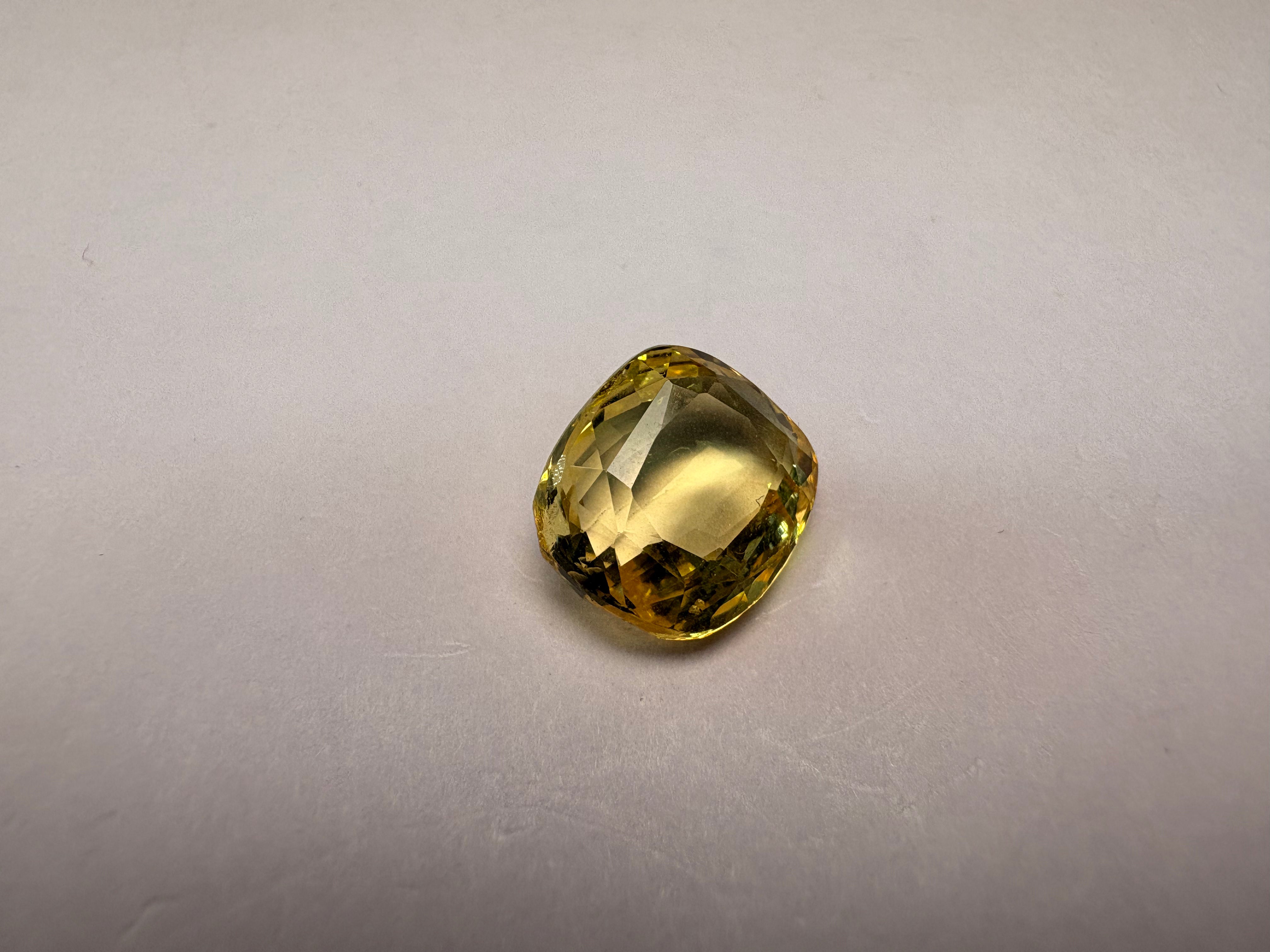 Yellow Sapphire 5.84 carat YSR-88 angled view