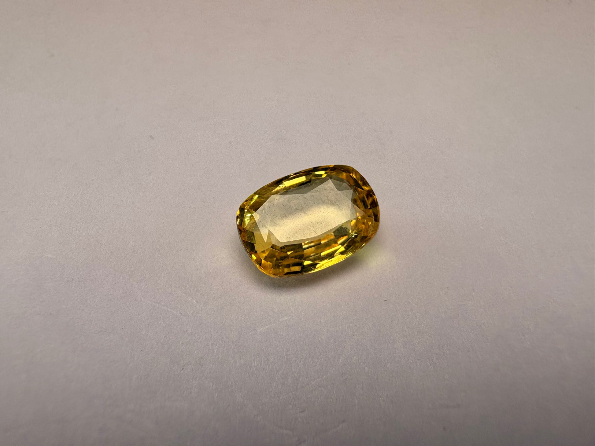 Yellow Sapphire 4.02 carat YSR-92 angled view